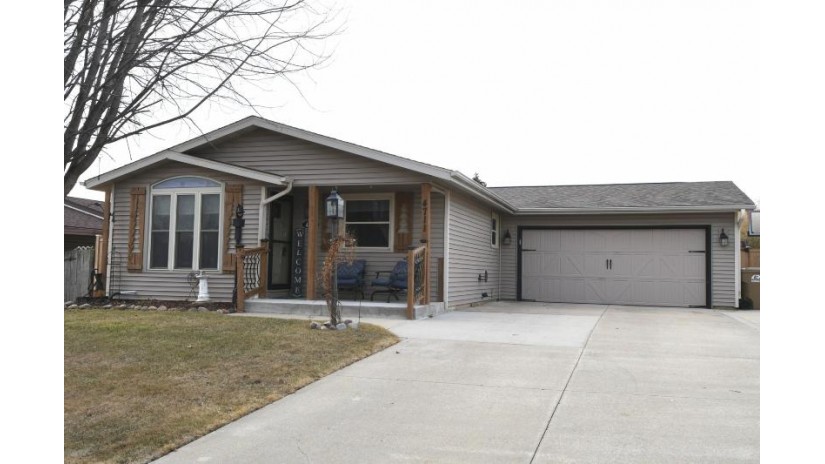 4711 57th St Kenosha, WI 53144 by RealtyPro Professional Real Estate Group $299,900