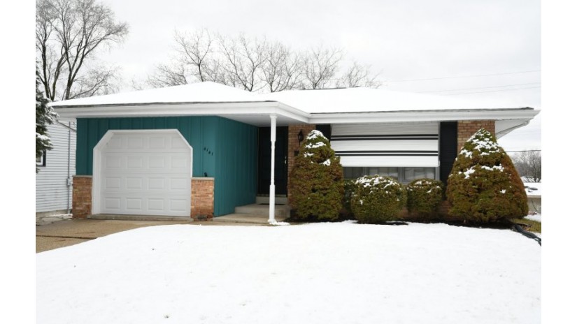 4141 N 92nd St Wauwatosa, WI 53222 by Shorewest Realtors $181,000