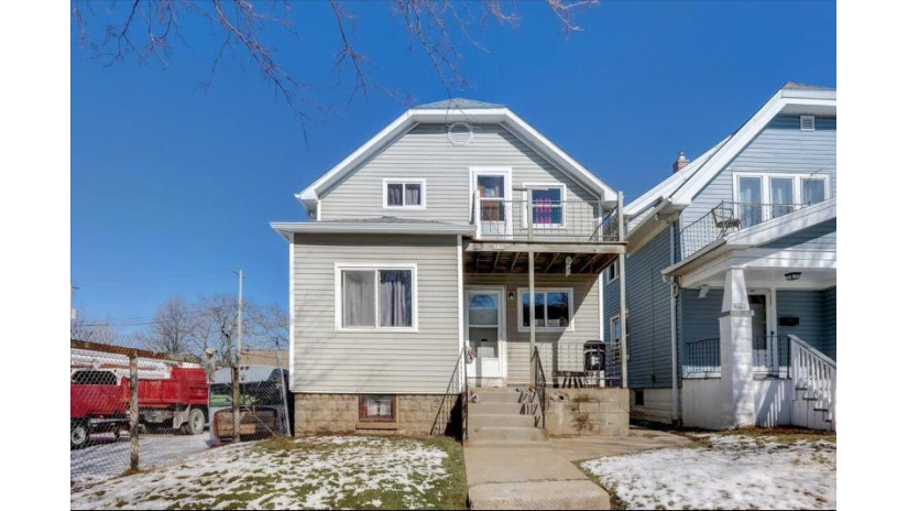 4122 W Orchard St Milwaukee, WI 53215 by The Stefaniak Group, LLC $134,900