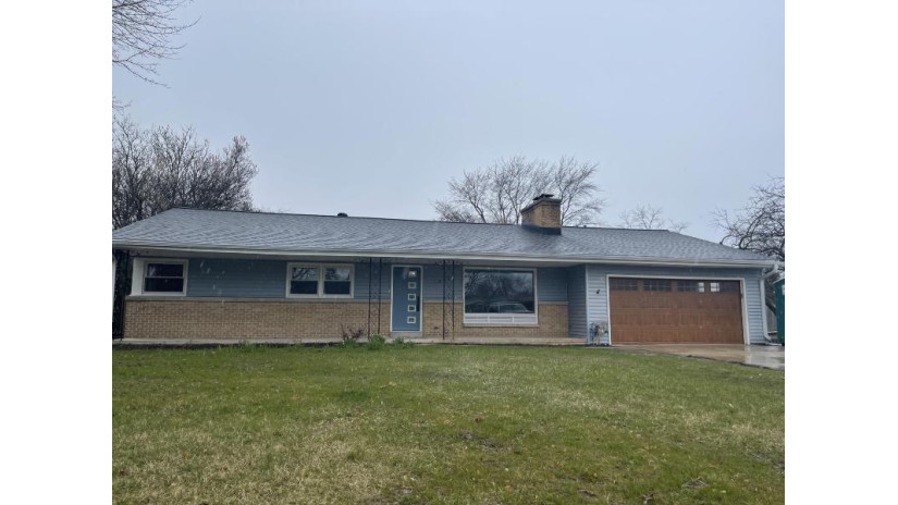 320 W Ellsworth Ln Bayside, WI 53217 by Realty Executives Integrity~Brookfield $500,000