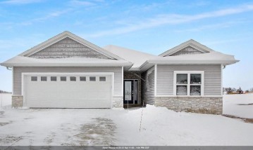 407 Toms Way, Luxemburg, WI 54217