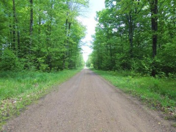 0000 2nd Ave Rd, Summit, WI 54435