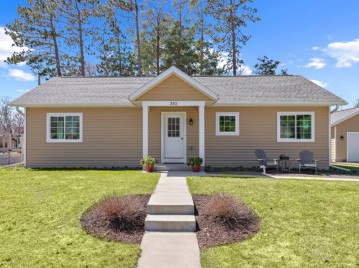 310 First St N, Eagle River, WI 54521
