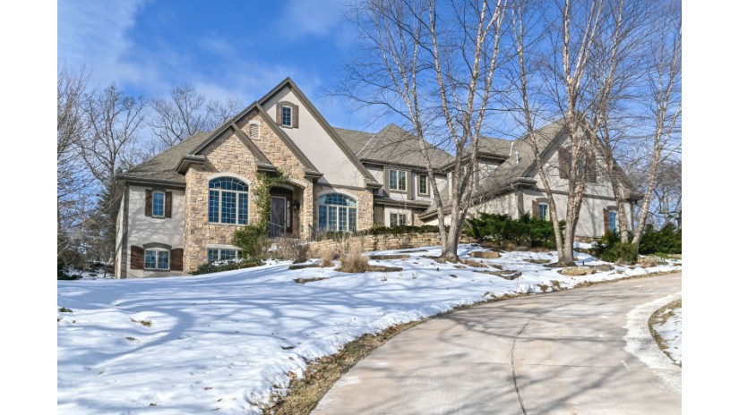 375 Legend View Wales, WI 53183 by Shorewest Realtors $1,395,000