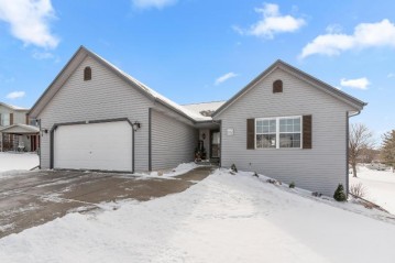 332 Birchwood Ln, Theresa, WI 53091-9637