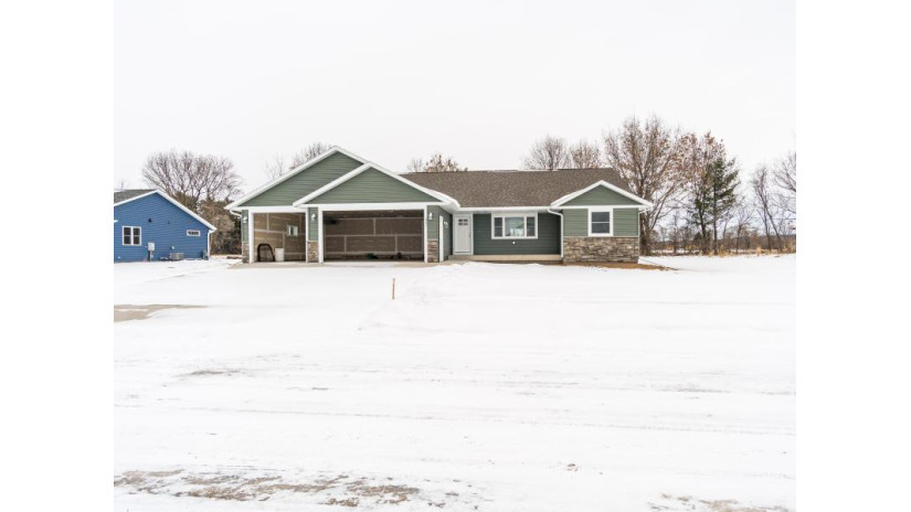 1912 Mcgilvray Way Holmen, WI 54636 by @properties La Crosse $384,900