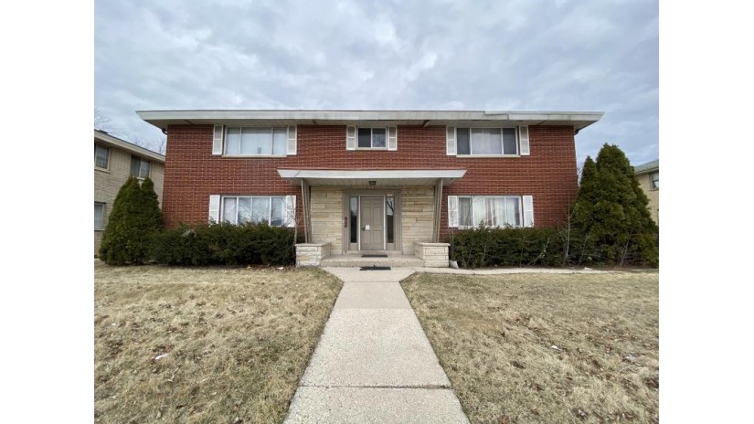 9500 W Capitol Dr Wauwatosa, WI 53222 by Smart Asset Realty Inc $379,000