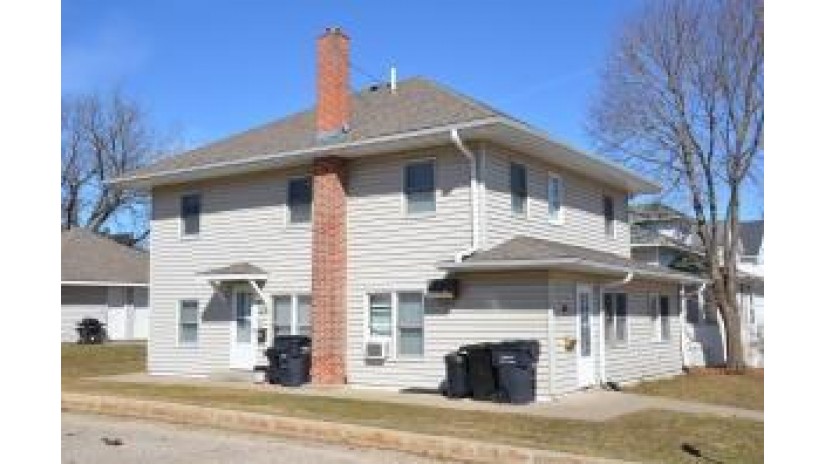 1113 Kilbourn Ave Tomah, WI 54660 by NON MLS $185,000