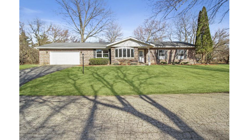 355 Estate Ln Delavan, WI 53115 by EXP Realty, LLC~MKE $335,000