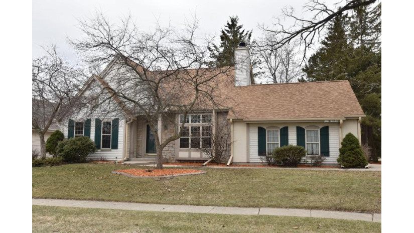 N172W20645 Hazelwood Ln Jackson, WI 53037 by Realty Executives Integrity~Cedarburg $379,900