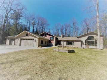 450 Marnie Ln, Peshtigo, WI 54157