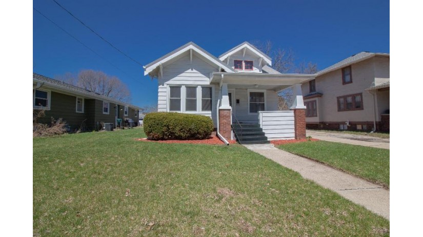 536 W College Ave 540 Waukesha, WI 53186 by Redefined Realty Advisors LLC - 2627325800 $329,900