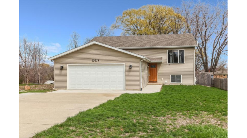 10379 Sheridan Rd Pleasant Prairie, WI 53158 by RE/MAX ELITE $299,900