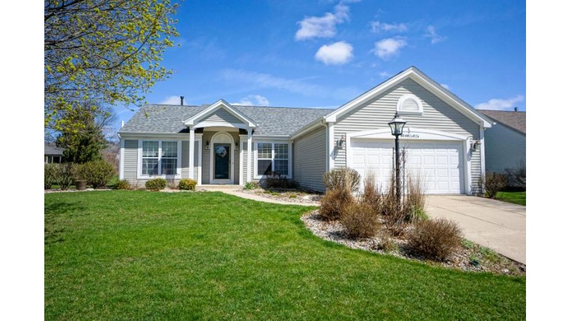 N58W24826 Clover Dr Sussex, WI 53089 by Lake Country Flat Fee $389,900