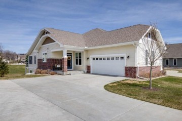 3172 Camden Ln, Sun Prairie, WI 53590