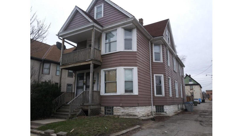 901 S 25th St Milwaukee, WI 53204 by Wave Realty $119,900