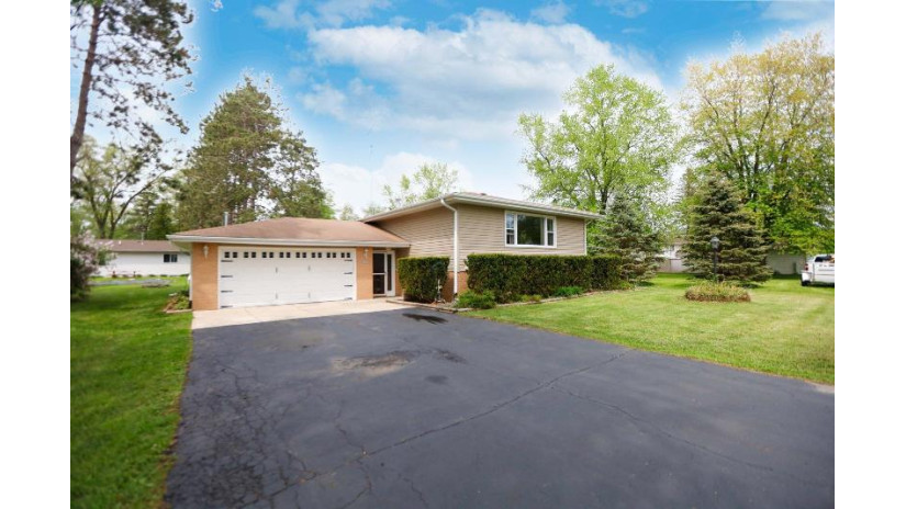 W1030 Eau Claire Rd Bloomfield, WI 53128 by EXP Realty, LLC~MKE $285,000