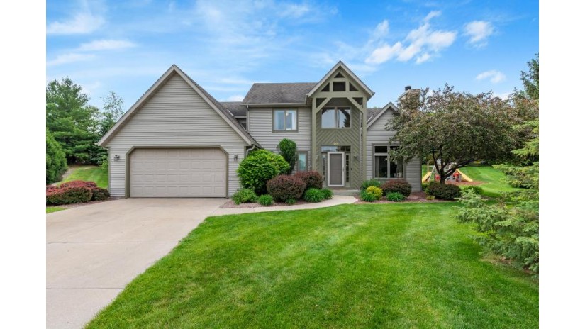 311 Ryan Ct West Bend, WI 53095 by Star Properties, Inc. $415,000