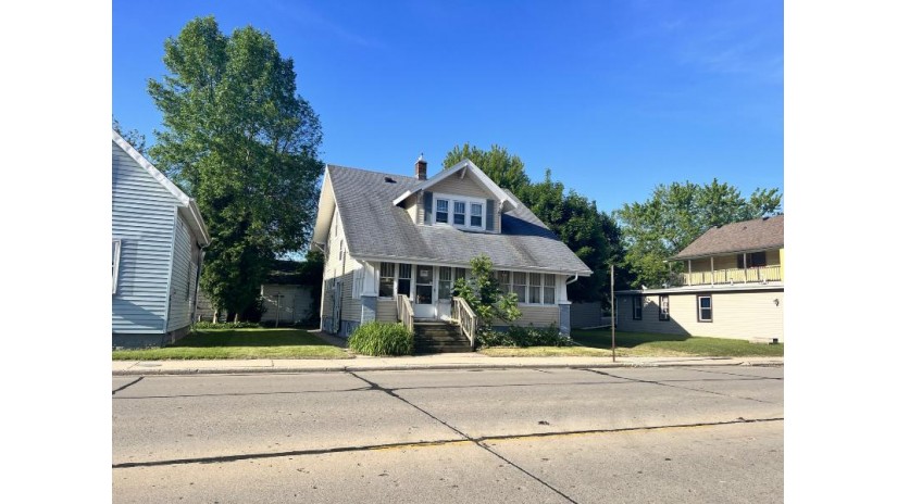 1519 22nd St Two Rivers, WI 54241 by Weichert, Realtors CornerStone $64,900