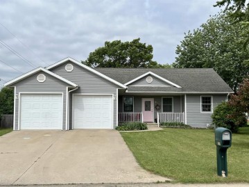 1805 E 3rd Ave, Brodhead, WI 53520