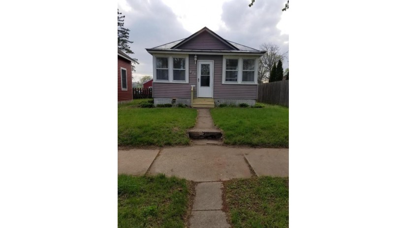 211 Caledonia St La Crosse, WI 54603 by Century 21 Affiliated $119,900