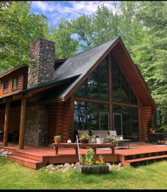 W6015 Lake Rd, Middle Inlet, WI 54177-9017
