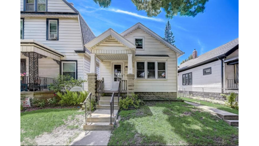 1547 W Walker St Milwaukee, WI 53204 by Redfin Corporation $79,900