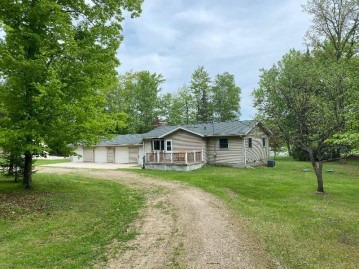 W9795 Miscauno Island Drive, Holmes, MI 49821