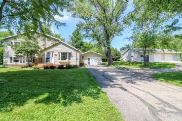 204 Jones St, Rockdale, WI 53523