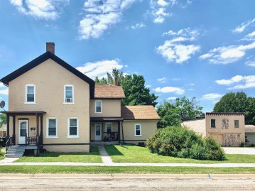 410 S Sixth St, Watertown, WI 53094-4636