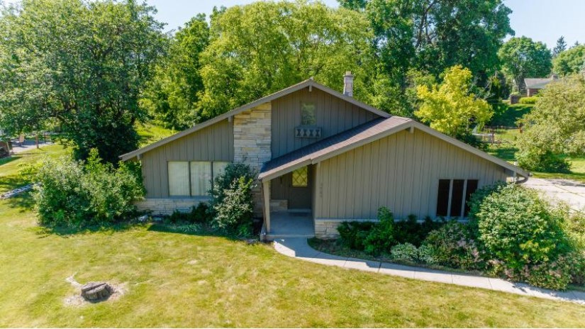 3505 N 169th St Brookfield, WI 53005 by The Stefaniak Group, LLC $329,900