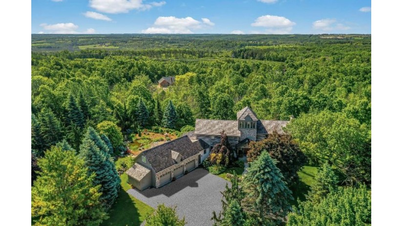 N4899 Silver Spring Ln Mitchell, WI 53073 by Mahler Sotheby's International Realty $1,075,000