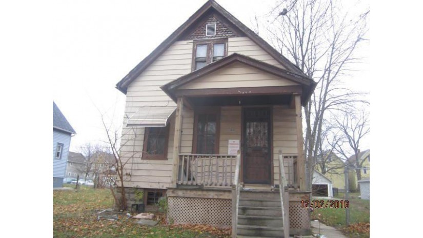 3038 N 23rd St Milwaukee, WI 53206 by Jason Scott Realty & Management, LLC $2,000