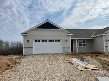 1890 Farmlane Dr, Slinger, WI 53086