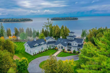 8576 E Bues Point Rd, Baileys Harbor, WI 54202