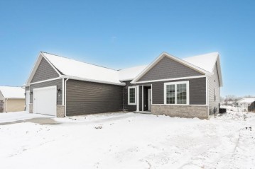 327 Autumn Ln, Campbellsport, WI 53010