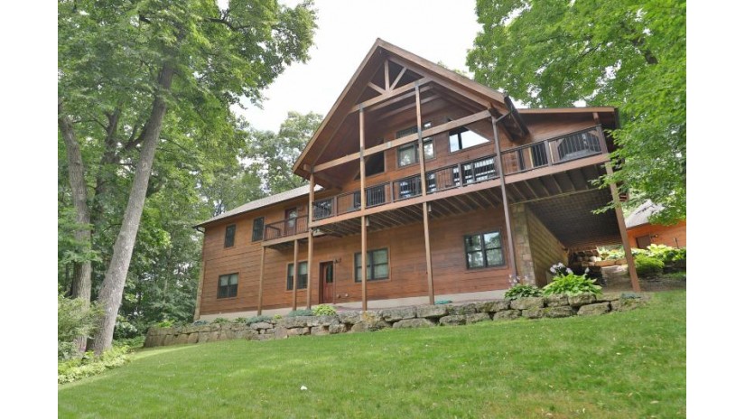 11015 Togetherness Ln Freeman, WI 54624 by United Country Midwest Lifestyle Properties $949,000