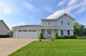 2510 Catherine Dr, Caledonia, WI 53402-1606