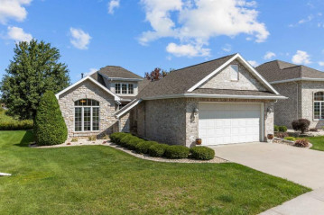 812 E Pondview Court, Appleton, WI 54913