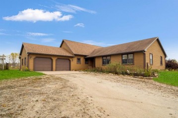 4535 Park Road, Morrison, WI 54126