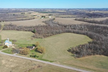 E2807 N Ridge Rd, Harmony, WI 54632