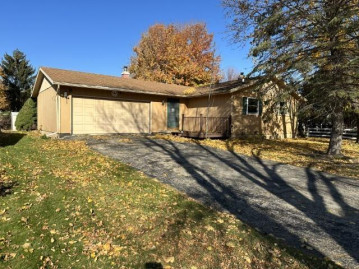 5618 E Buckeye Rd, Madison, WI 53716