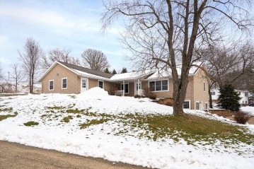 206 N Shird Ct, La Farge, WI 54639