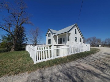 4084 Maple Tree Rd, Town Of Egg Harbor, WI 54209