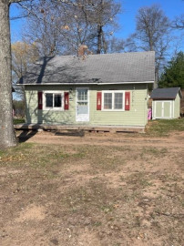 1292 County Rd E, Spooner, WI 54801