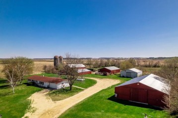 17427 W Douglas Road, Brodhead, WI 53520