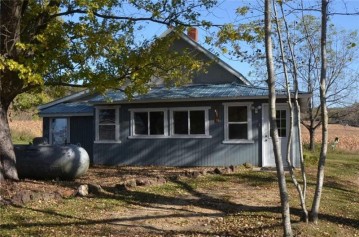 1050 County Road Q, Independence, WI 54747