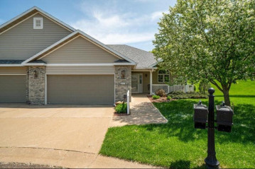 4109 Wild Ridge Court, Eau Claire, WI 54703