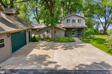 N5129 Butternut Ct, Hubbard, WI 53039-6944