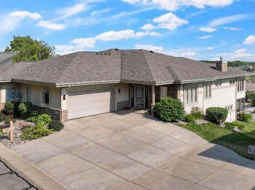 1426 Palm Grass Pass, Waunakee, WI 53597